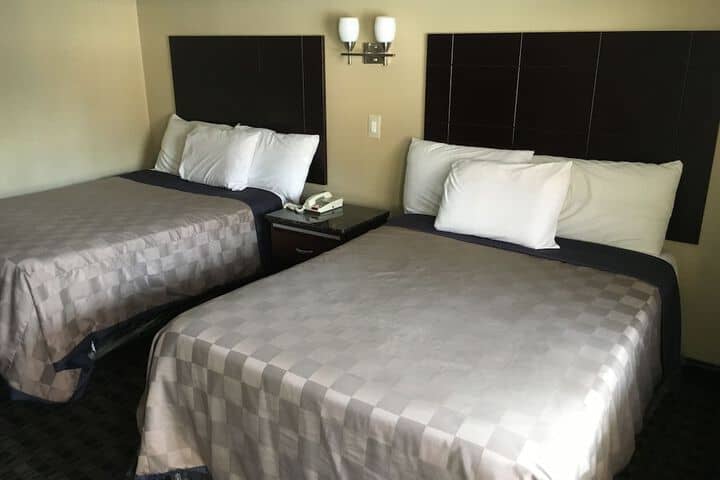 Room 6 of 41